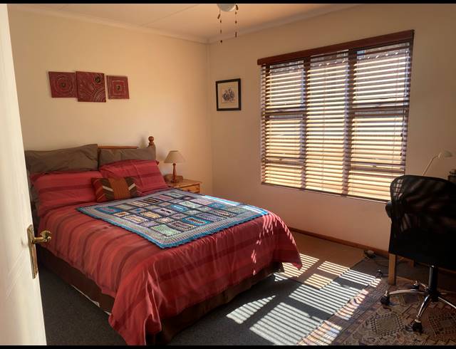 2 BEDROOM TOWNHOUSE FOR SALE IN RIDGEWAY